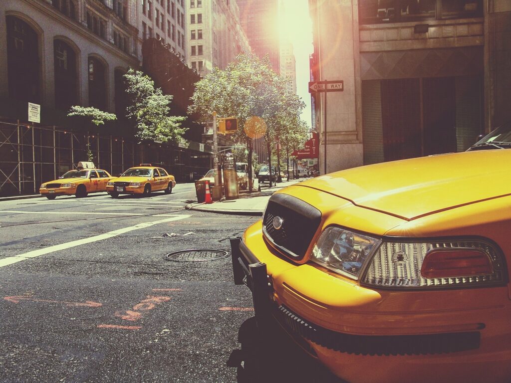 baner to mumbai taxi service