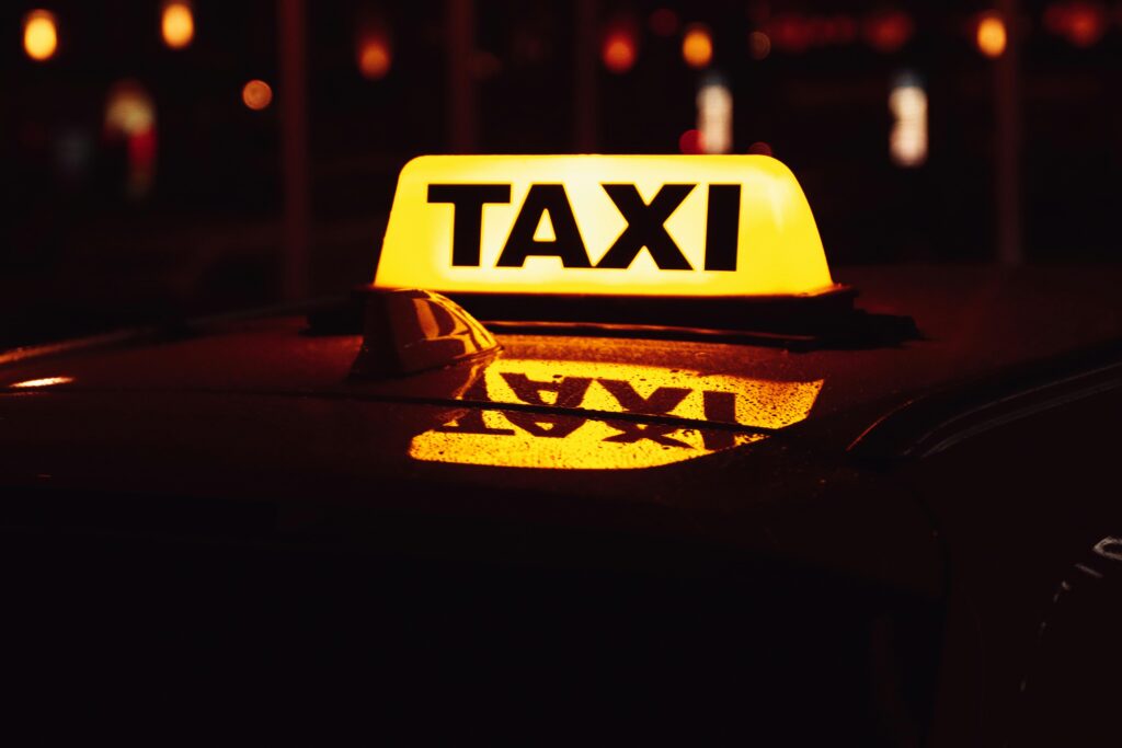 kothrud to mumbai cab service